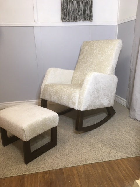 Naptime & Ottoman with Chenille Fabric Get The Sheepskin/Teddy Bear Look